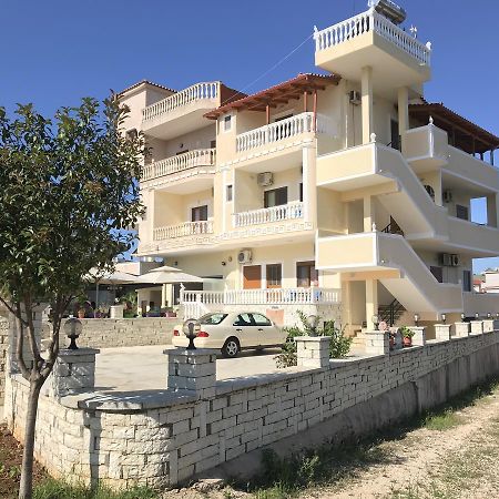 Apartments Luis Ксаміл Екстер'єр фото
