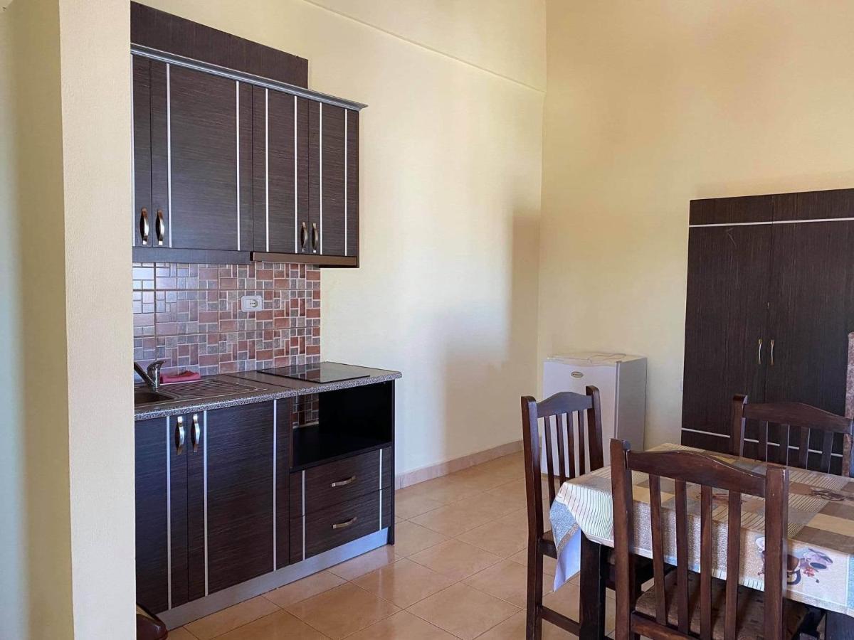 Apartments Luis Ксаміл Екстер'єр фото