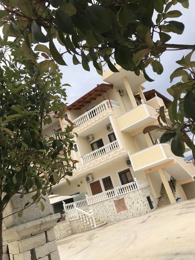 Apartments Luis Ксаміл Екстер'єр фото